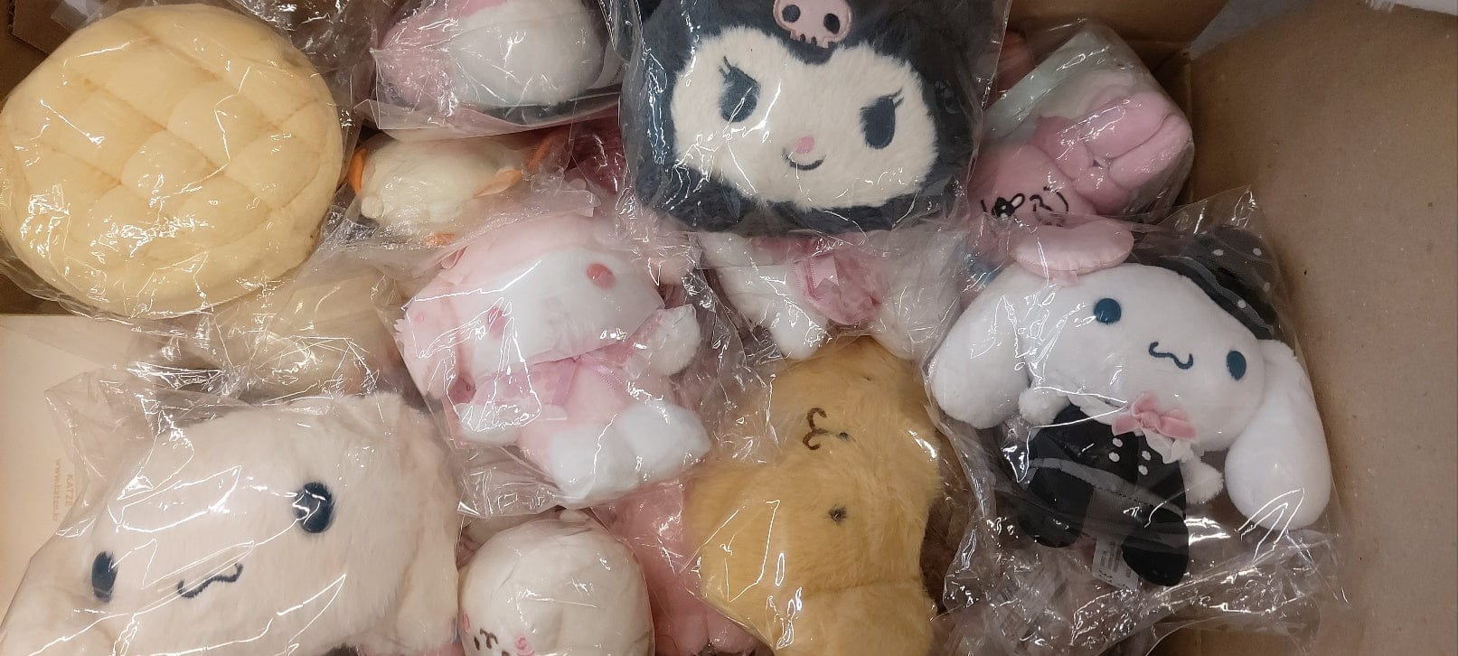 キャラクター福袋】 サンリオ ちいかわ 他 LUCKY BAG 公式グッズ 正規